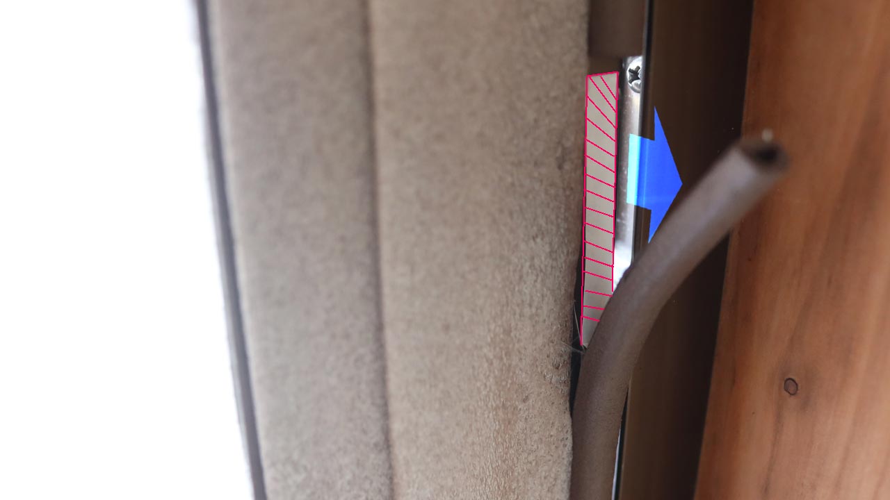 窓・扉用の隙間テープの剥がれ対策