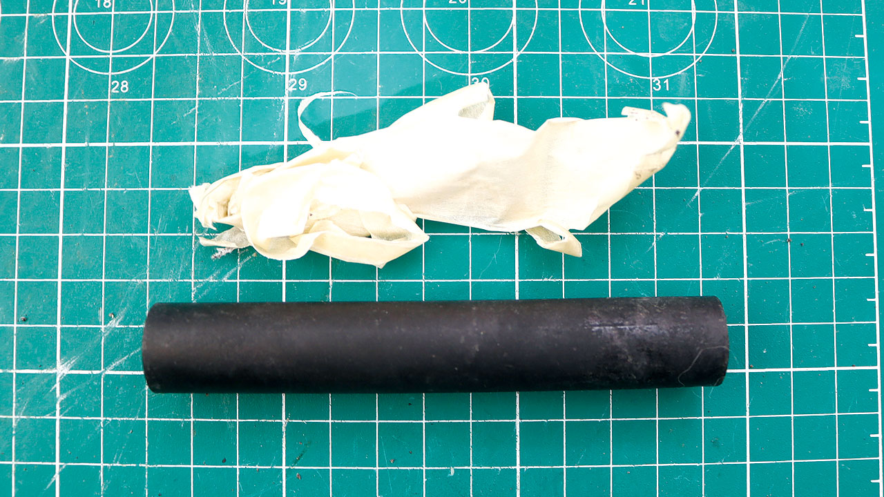 スピンドルサンダー 着脱式ペーパードラムの作り方(紙テープを剥がす)
