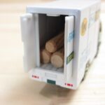 クロネコヤマトミニカー・クール宅急便(荷室内・リアドア