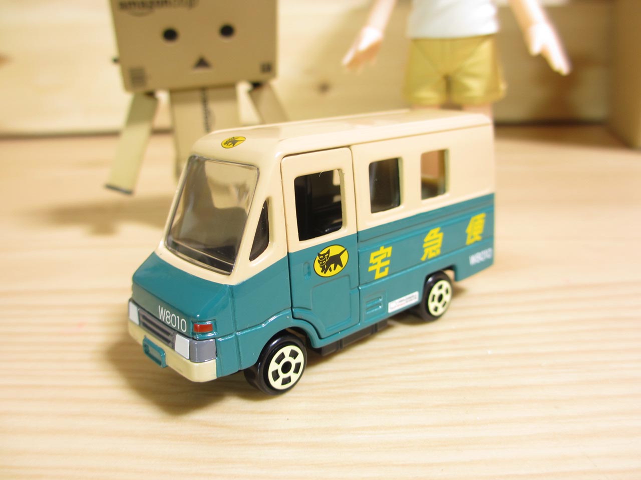クロネコヤマトミニカー ウォークスルーW号車
